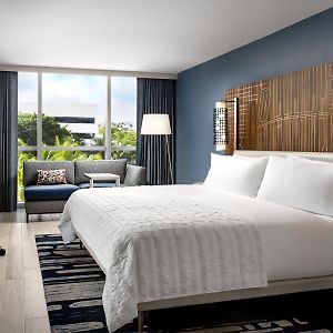Deluxe  Room Hearing accessible
